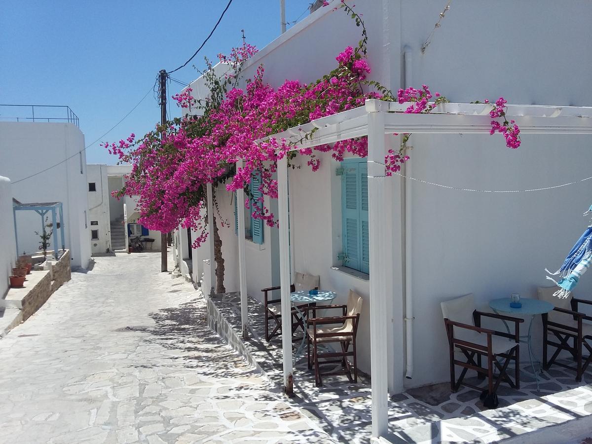 Galanis Place Antiparos Exterior photo